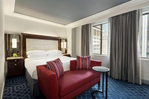 Hilton Checkers Los Angeles image 11