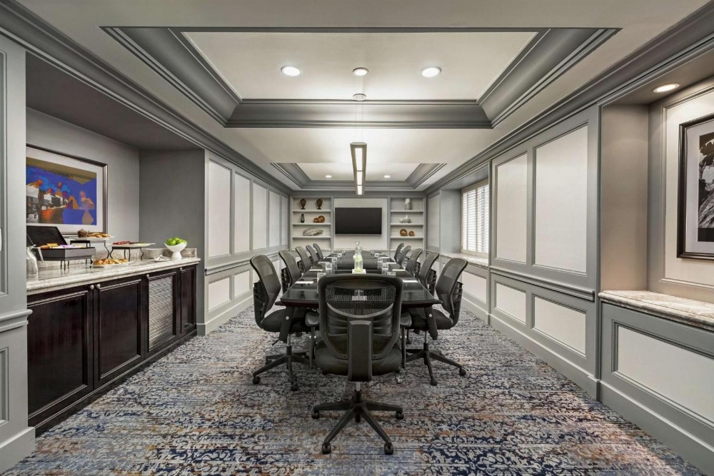 Hilton Checkers Los Angeles